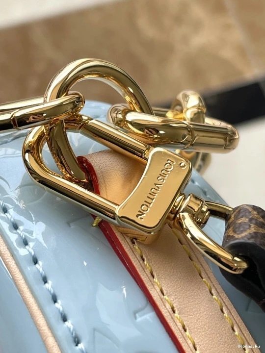 Croissant PM VUITTON LOUIS 0323